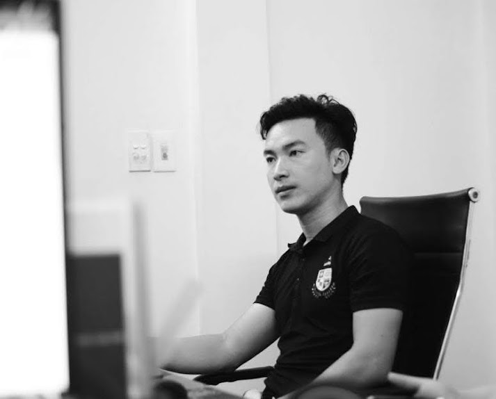 Khách hàng
