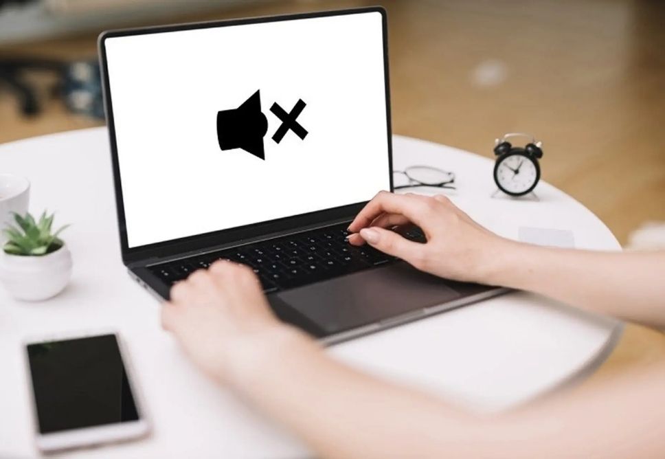 Loa Laptop Bị Rè, Mất Tiếng 1 Bên – Nguyên Nhân Thường Gặp Và Cách Khắc Phục