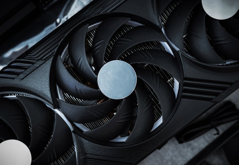 Nâng Cấp Tản Nhiệt Máy Tính: So Sánh Giữa Tản Khí Và Tản Nước